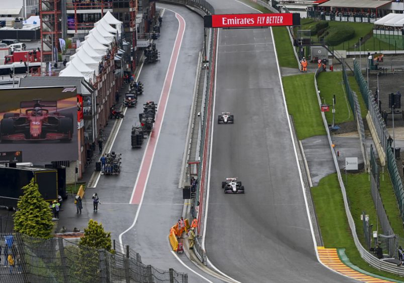 Formule 1 presenteert aangepaste 2021-kalender met 22 races
