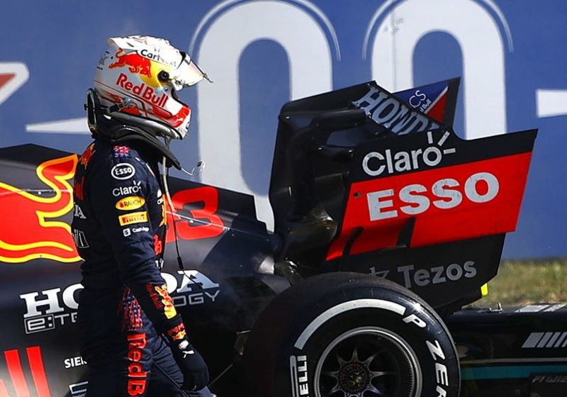 Stewart haalt uit naar Verstappen: "Max is onvolwassen, moet nog leren"