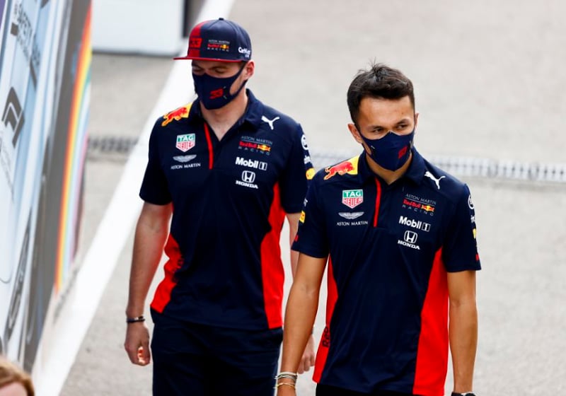 Marko: "Albon moet binnen drie tienden van Verstappen komen"