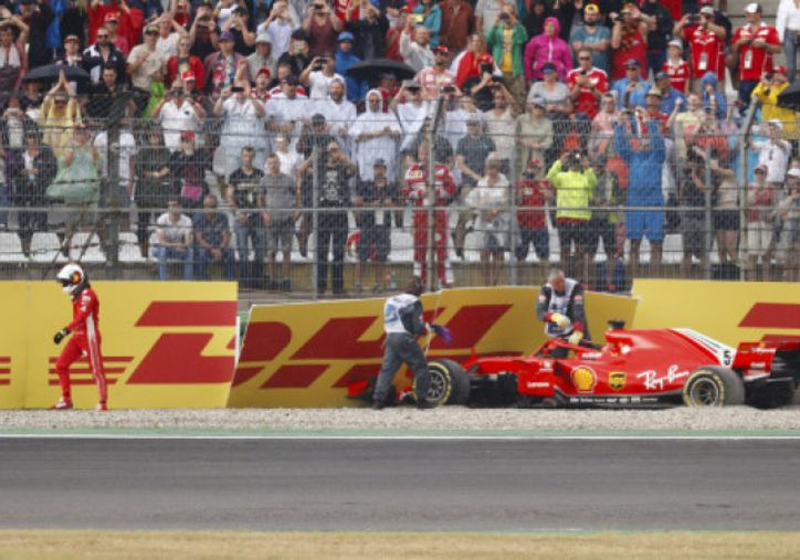 Vettel: 'Mercedes heeft het duidelijk beter gedaan'