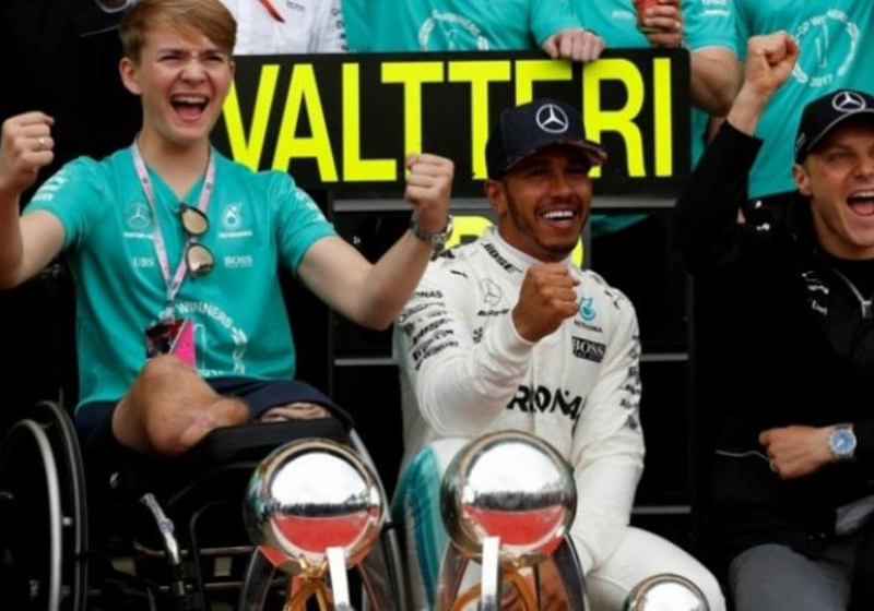 Monger dichtbij definitieve terugkeer in autosport: "Heb nog wat sponsoren nodig"