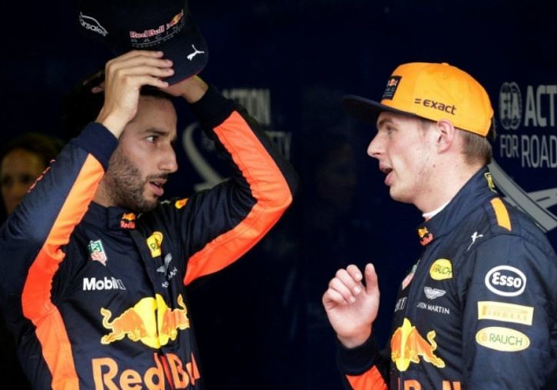 Ricciardo: 'In Budapest wilde ik mijn helm naar Max toe smijten'