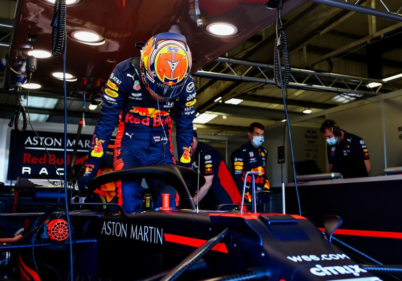Albon reageert voor het eerst op verliezen Red Bull-zitje: "Zal niet liegen, het doet pijn"