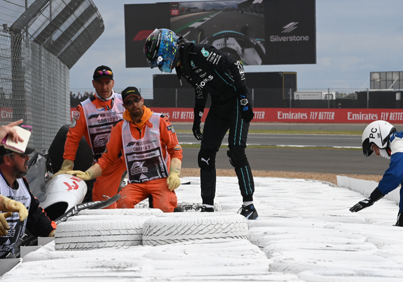 Wolff reveals pride over Russell horror crash reaction