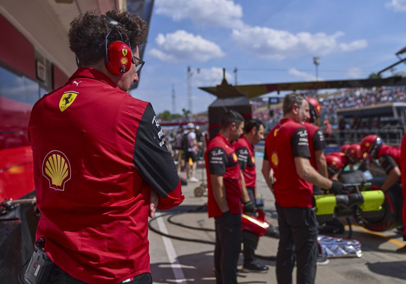 Plooij verwacht grote schoonmaak bij Ferrari: "Er komen andere poppetjes"