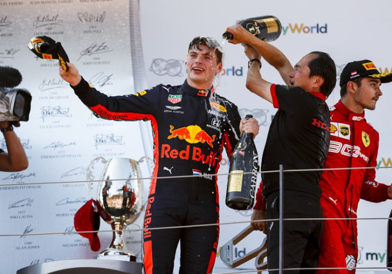 'Speciale Red Bull-tribune voorbereid door Honda voor Japanse GP'