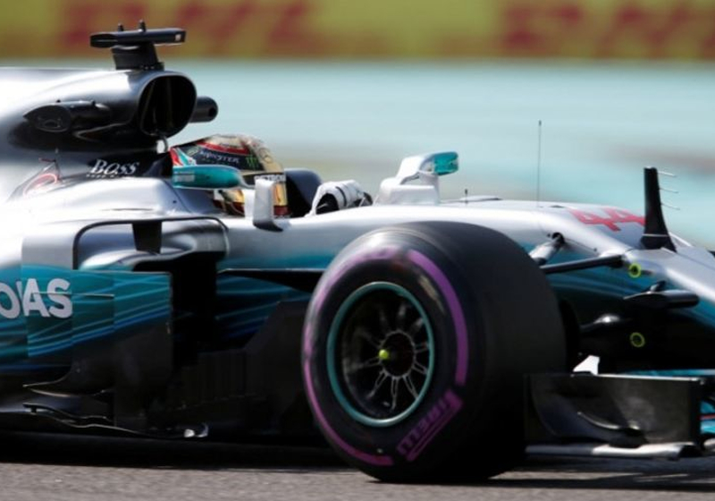 3e vrije training Abu Dhabi: Hamilton zet de toon, Verstappen prima