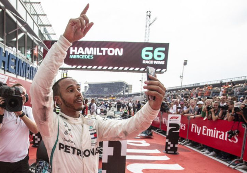 Hamilton using #1 on car in Abu Dhabi