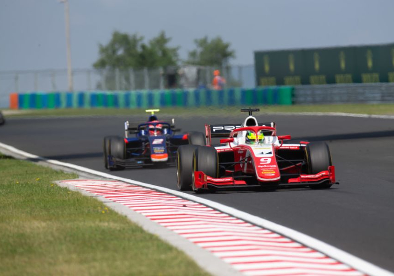 Schumacher 'has to do it this year'