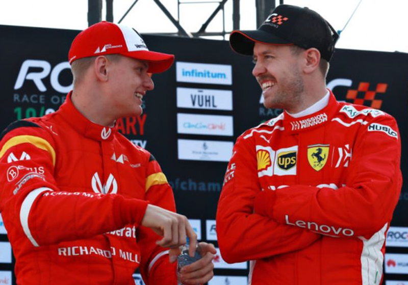 Schumacher: Vettel helping me like Michael helped him