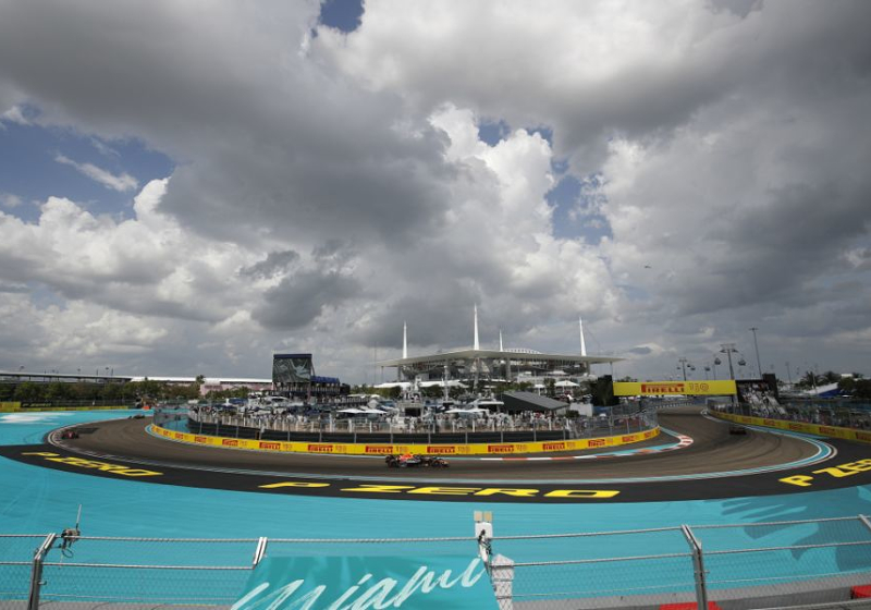Regen veroorzaakt complete overstroming van circuit in Miami drie weken voor Grand Prix