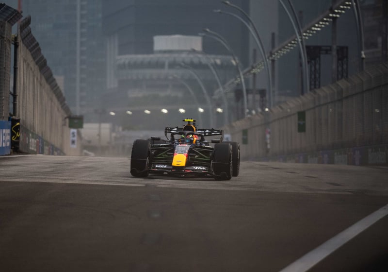 FIA velt oordeel over gele vlag-overtreding Verstappen en Hamilton in Singapore