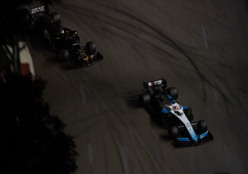 Russell says Grosjean deserved to have race ruined after Singapore collision