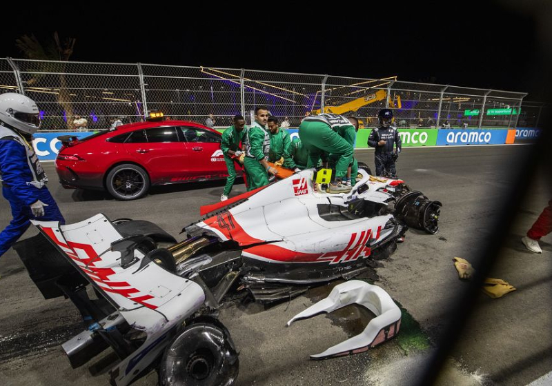 El choque de Mick Schumacher podría costarle un millón de dólares a Haas
