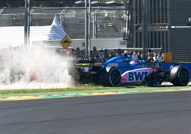 Onderdeel van €1,80 zorgde voor crash Fernando Alonso in Melbourne