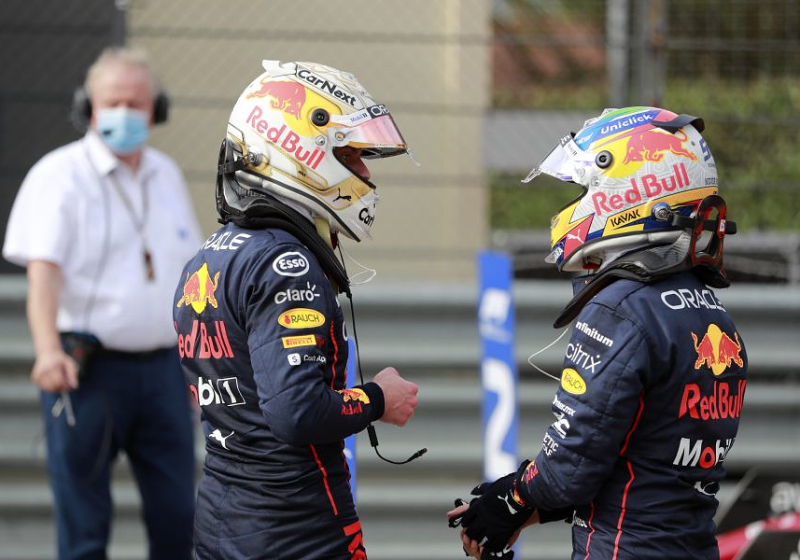 Marko: "Red Bull heeft geen teamorders, Verstappen voert boventoon qua snelheid"