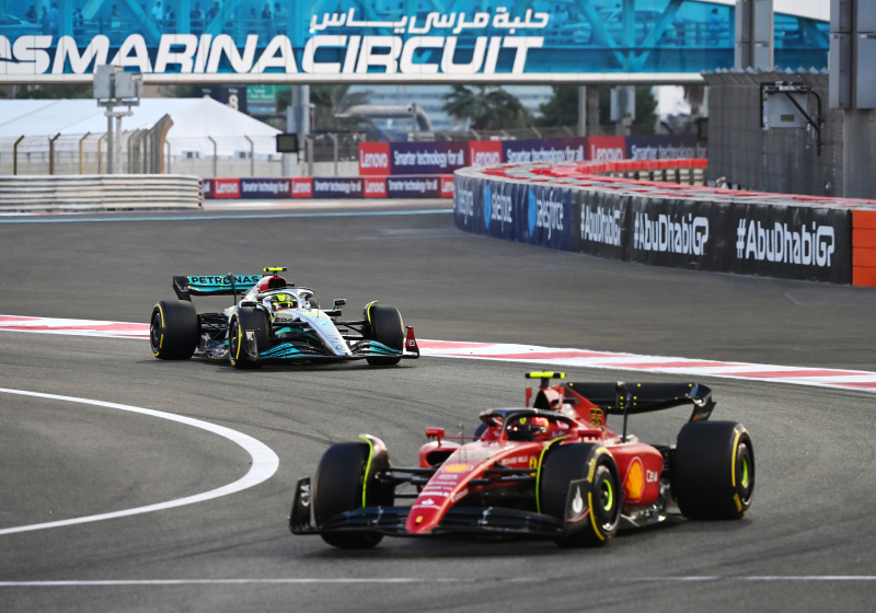 Carlos Sainz encabeza el 1-2-3 de Ferrari en la sesión de postemporada