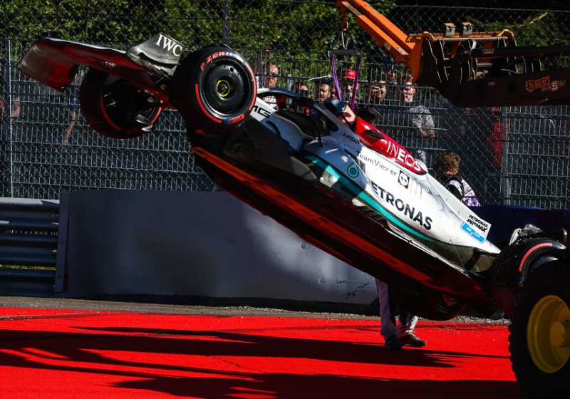 Mercedes reveló las consecuencias del choque de Lewis Hamilton