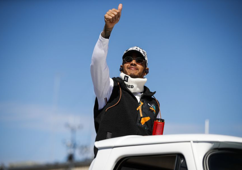 Hamilton: "Ik heb het niet voor het geld gedaan"