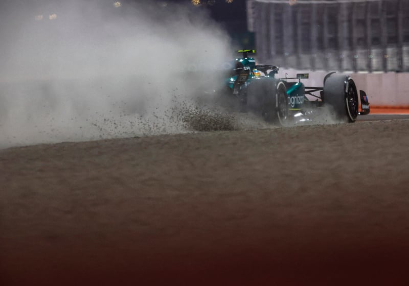 Alonso: "Perdimos una pieza del fondo con mi error"