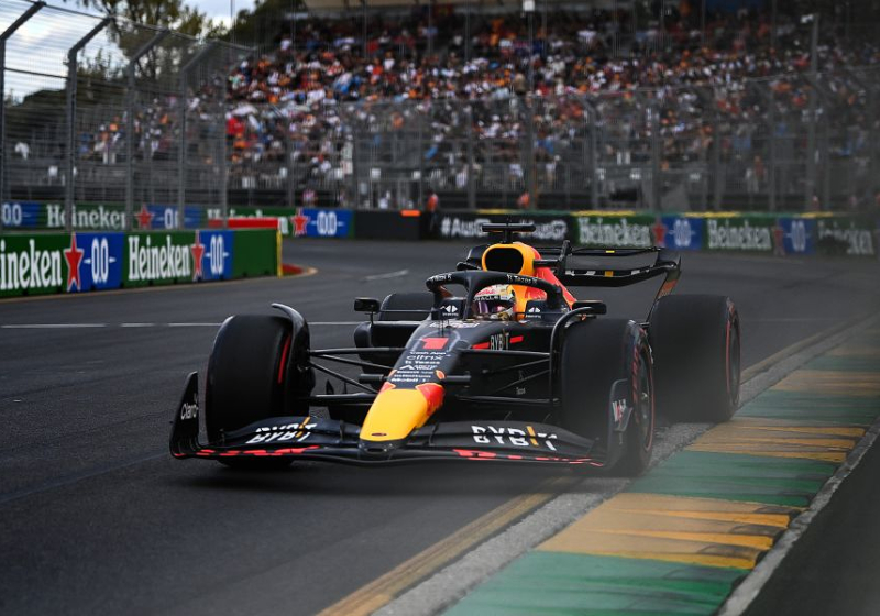 Mol ziet oorzaak problemen Red Bull, Hamilton weigert sieraden af te doen | GPFans Recap