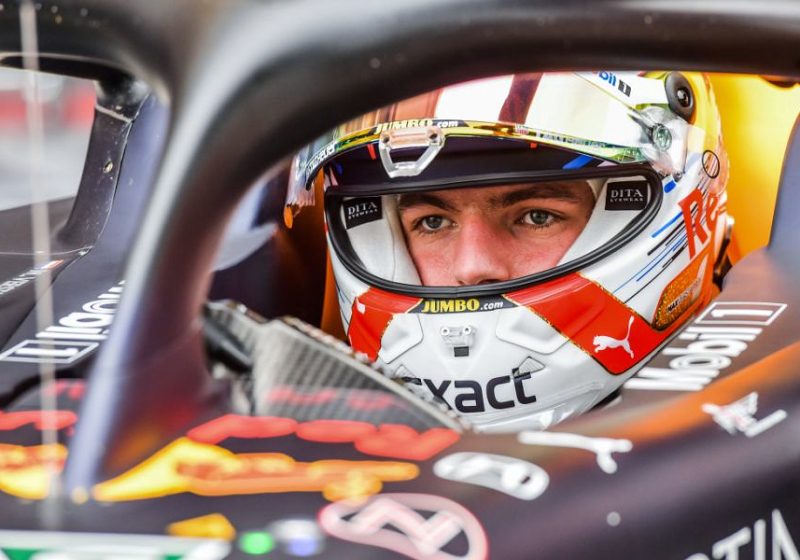 Verstappen has a contract 'performance clause', confirms Red Bull