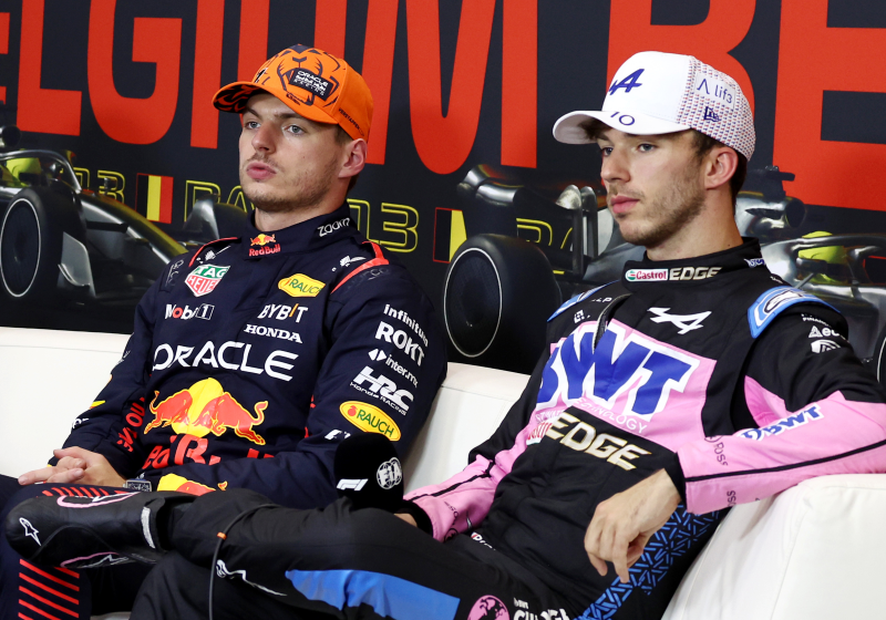 Gasly reageert verrast op prestaties Red Bull: 'Ik ben verbaasd over hun tempo'