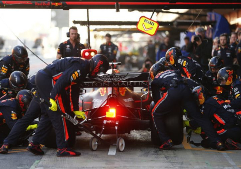 Ochtendsessie achtste testdag Barcelona: Vettel rap, Verstappen weinig productief
