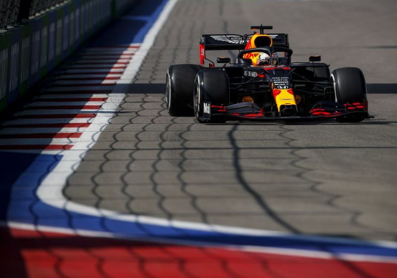 Verstappen legt beslag op tweede startplek: "Wordt interessant in tweede bocht"