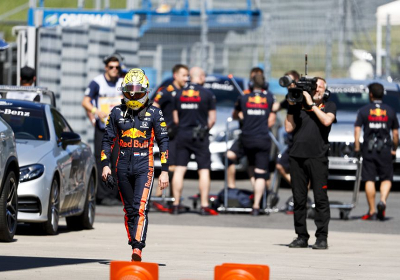 Verstappen hekelt gele kerbs: "Ik vind ze verschrikkelijk"