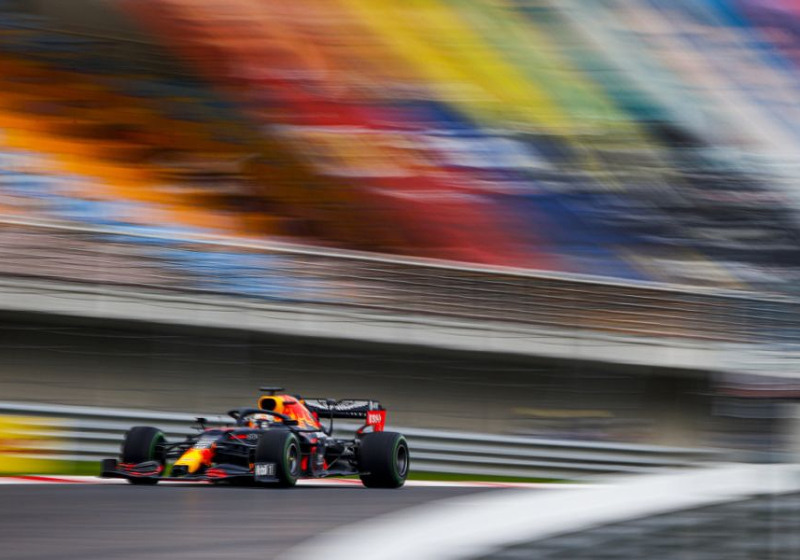 Verstappen houdt open blik voor Turkse GP: "Er zal veel te leren zijn"