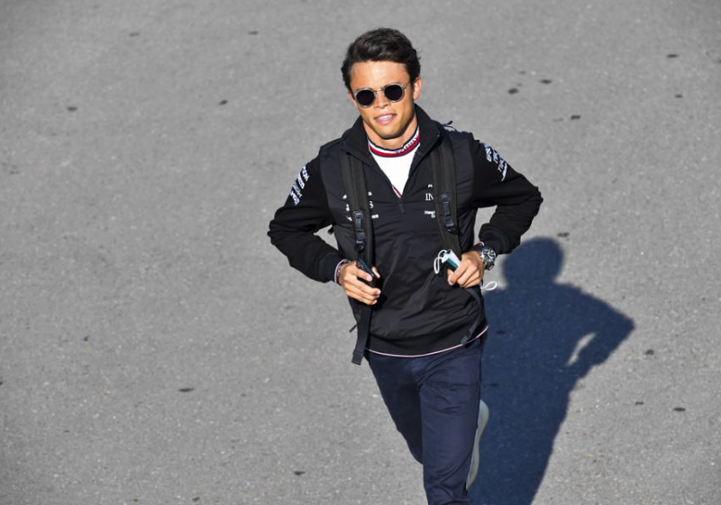 Gerucht: 'Nyck de Vries maakt F1-debuut in 2022, heeft contract ondertekend'