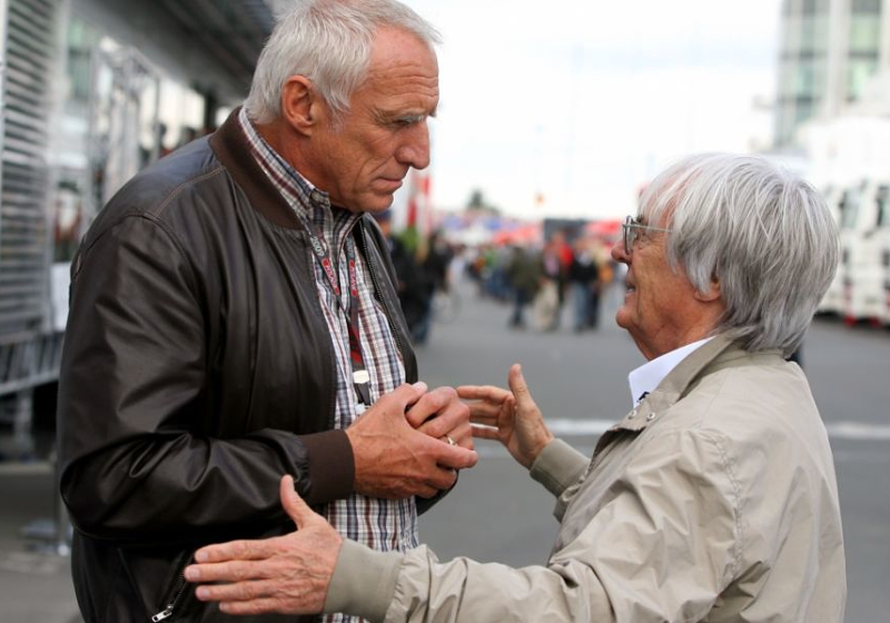 'Red Bull colocó tres sustitutos para el puesto de Mateschitz'