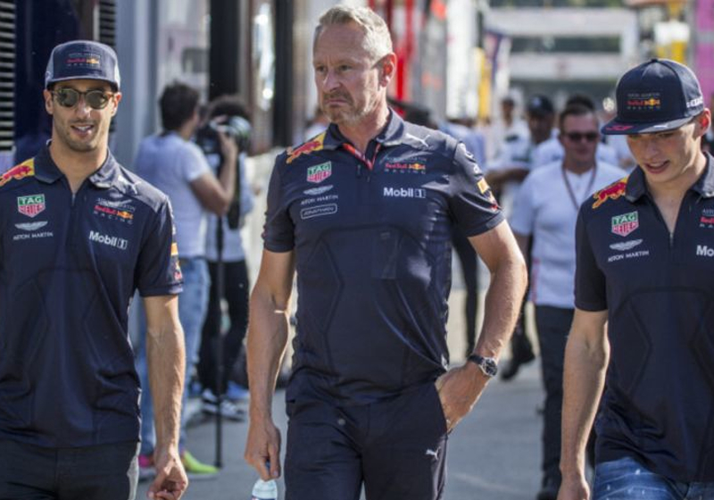 IN BEELD: Verstappen en Ricciardo in actie tijdens Jumbo Racedagen