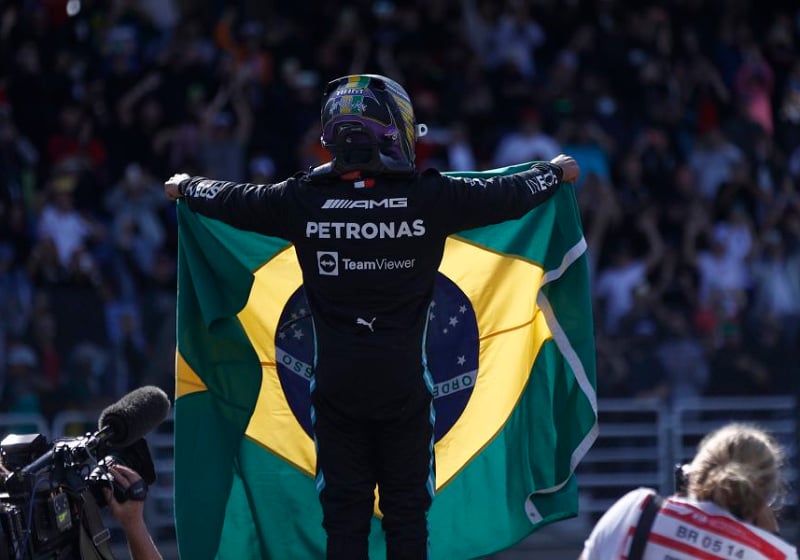Hamilton benoemd tot Braziliaans ereburger: "Heb hier geen woorden voor"