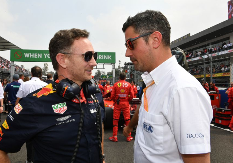 Horner volbrengt vrijwillige straf na fikse kritiek op FIA tijdens GP van Qatar