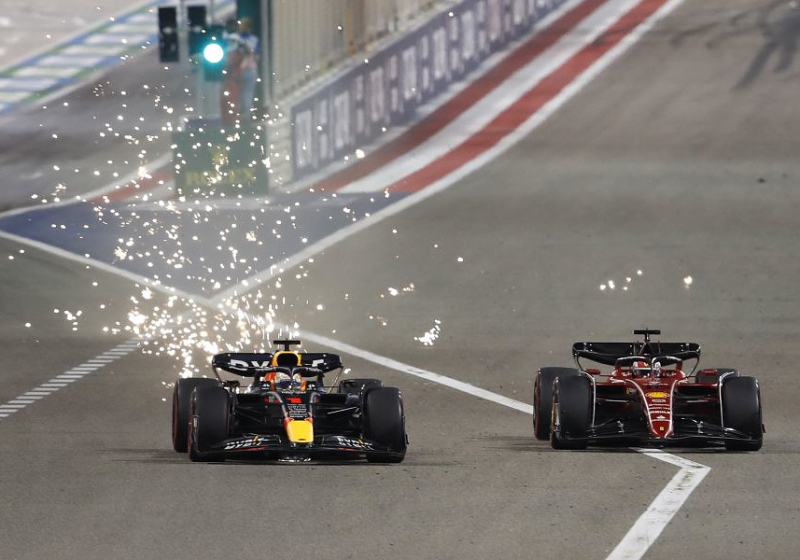 Leclerc genoot van gevecht met Verstappen: "Zullen elkaar altijd ruimte geven"