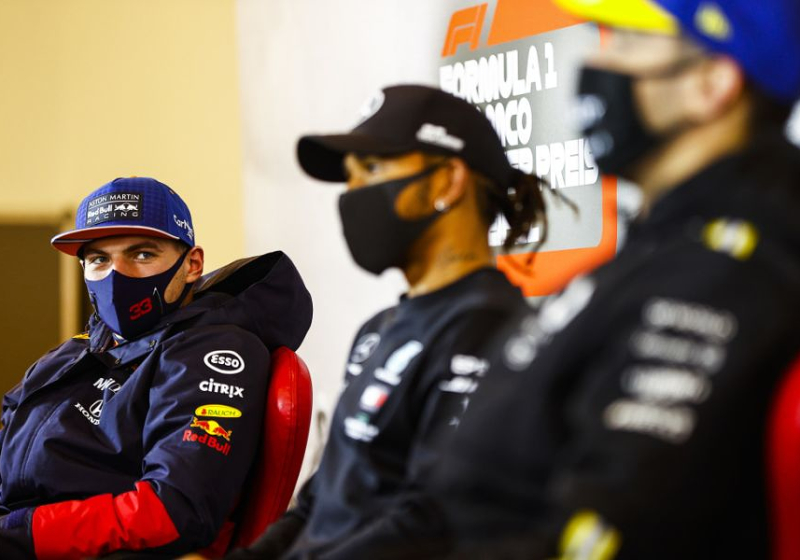 Verstappen blijft tot en met de allerlaatste race jagen op Mercedes