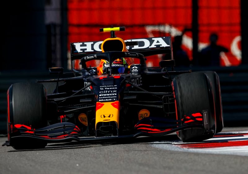 Red Bull Racing maakt straten van Dallas onveilig