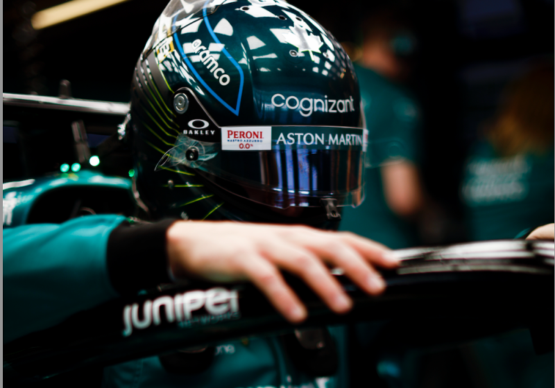 Stroll 'to race in simulator after visiting top surgeon'