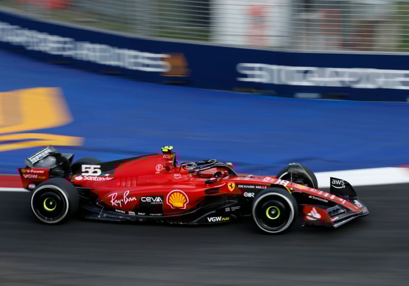 Carlos Sainz explica que sus planes en la Fórmula 1 pasan por seguir con Ferrari