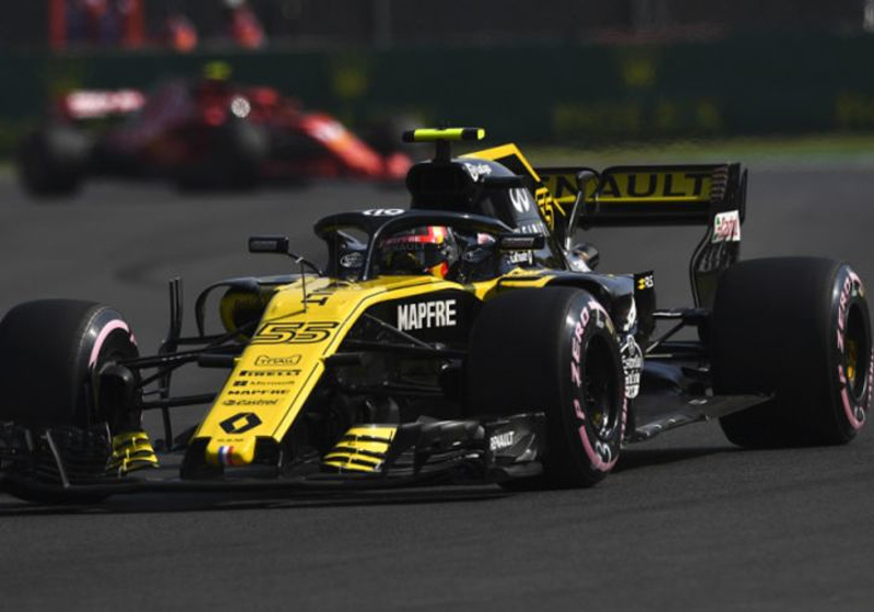 Renault-coureurs niet overtuigd: 'Ferrari en Mercedes nog niet op normaal tempo'