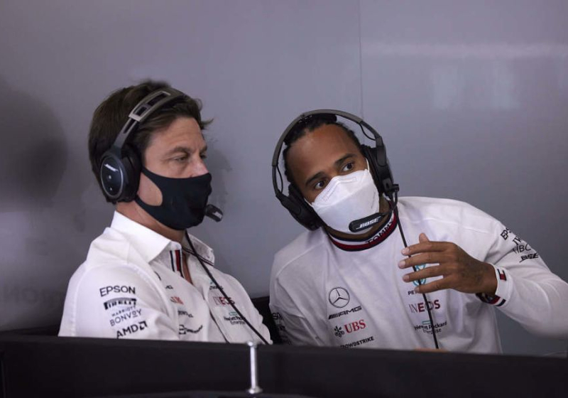 Hamilton "fired up for battle that lies ahead" - Wolff