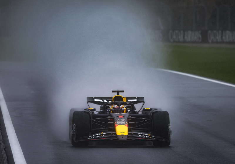 Verstappen se lleva una accidentada FP3 en Bélgica; Checo, 10°