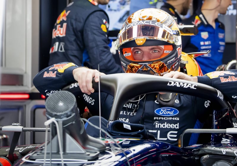 Longrun VT1 ziet er voor Verstappen positief uit: Nederlander rijdt competitieve tijden