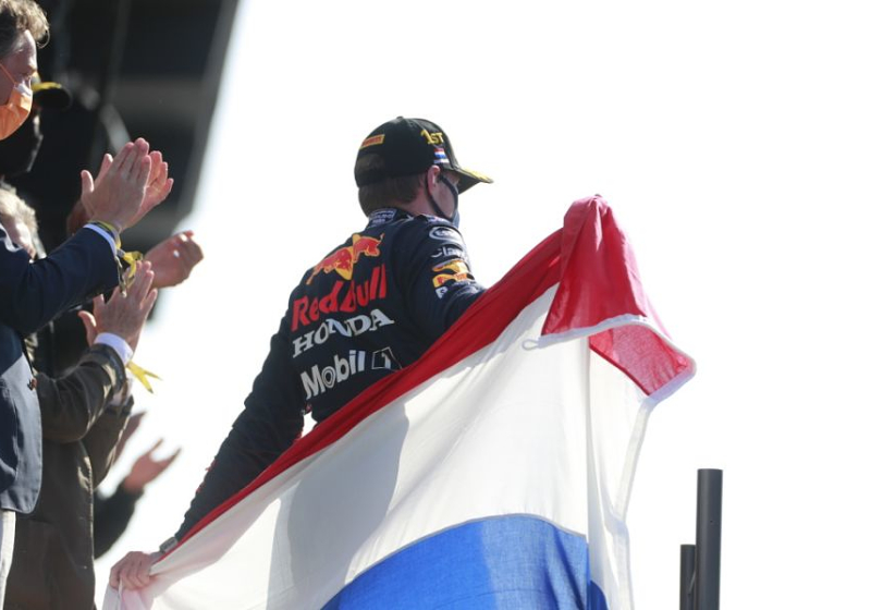 Verstappen blij met terugkomst Albon: 'Verdient plek in Formule 1'