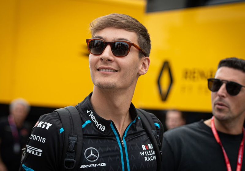 Autsportweb: 'George Russell neemt plaats naast Lewis Hamilton in 2021'