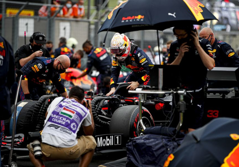 Waarom Red Bull Racing bereid is een groot risico te nemen in titelstrijd Verstappen