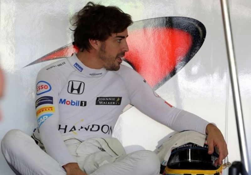 Fernando Alonso over kritiek: "Ik heb 97 podiums en twee wereldtitels"