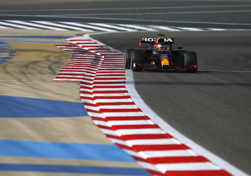 Red Bull 'werd niet verrast' door pitstopstrategie Mercedes in Bahrein
